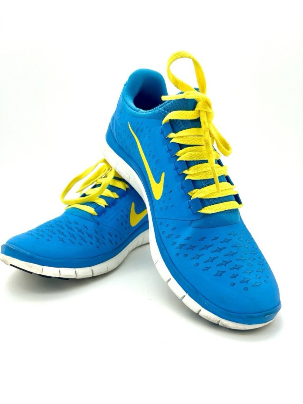 Women's Size 7 - Nike Free Run 3 Custom NIKEiD